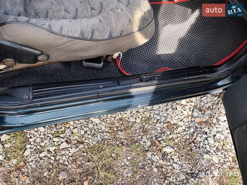 Хэтчбек ВАЗ / Lada 2109 2003 в Черновцах фото 20 Хэтчбек ВАЗ / Lada 2109 2003 в Черновцах