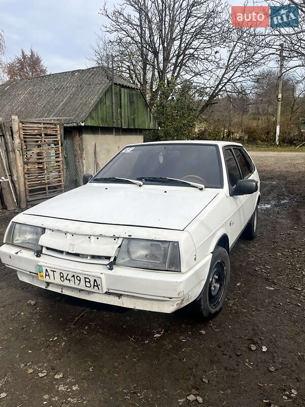 Хетчбек ВАЗ / Lada 2109 1990 в Галичі