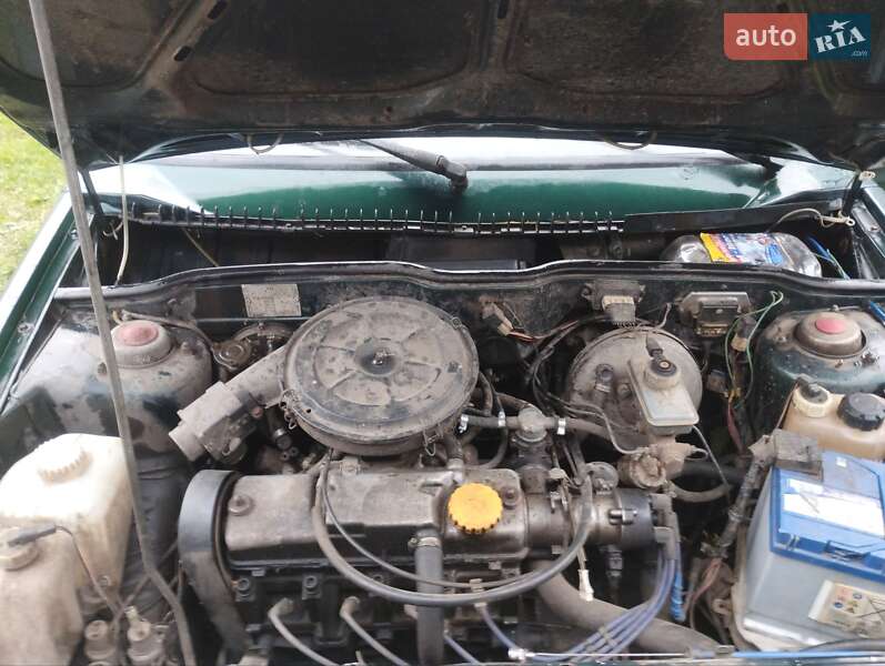 Хэтчбек ВАЗ / Lada 2109 2002 в Репках