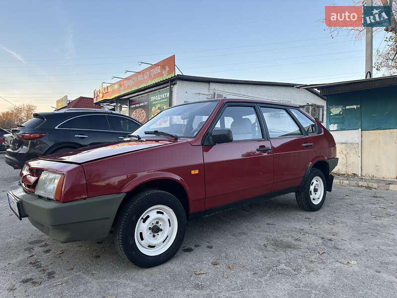 Хэтчбек ВАЗ / Lada 2109 1990 в Запорожье фото 5 Хэтчбек ВАЗ / Lada 2109 1990 в Запорожье