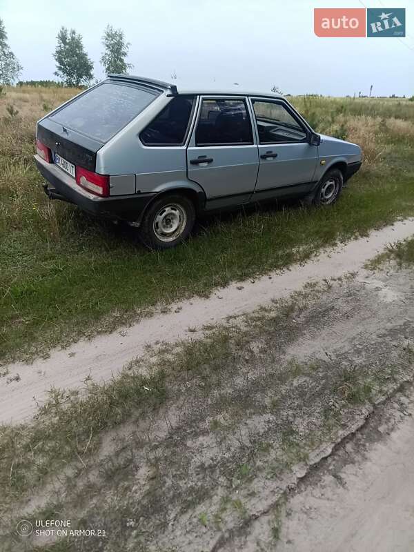 Хэтчбек ВАЗ / Lada 2109 2004 в Владимирце