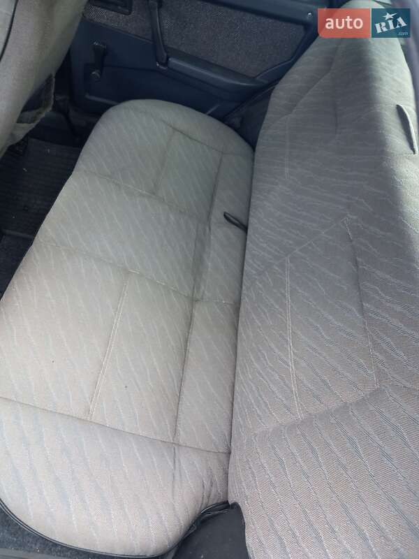 Хэтчбек ВАЗ / Lada 2109 2004 в Синельниково