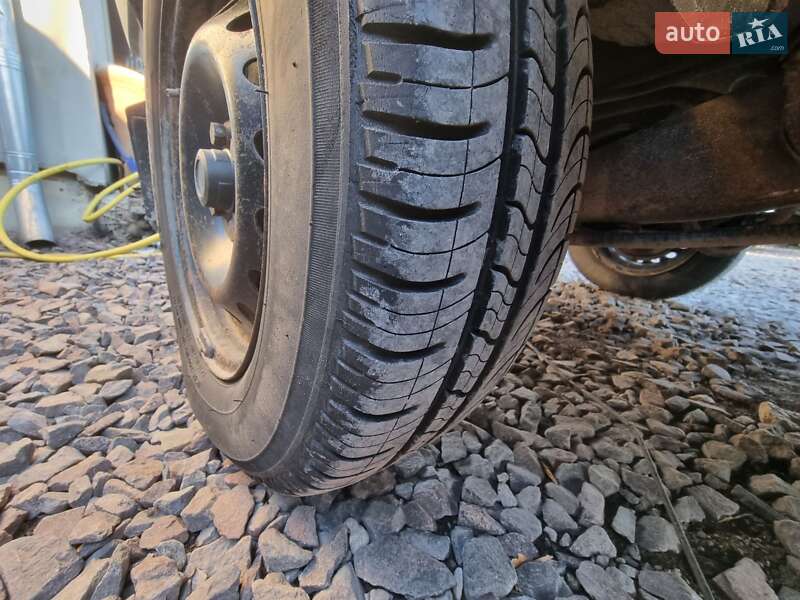 Хэтчбек ВАЗ / Lada 2109 1994 в Кременце фото 2 Хэтчбек ВАЗ / Lada 2109 1994 в Кременце