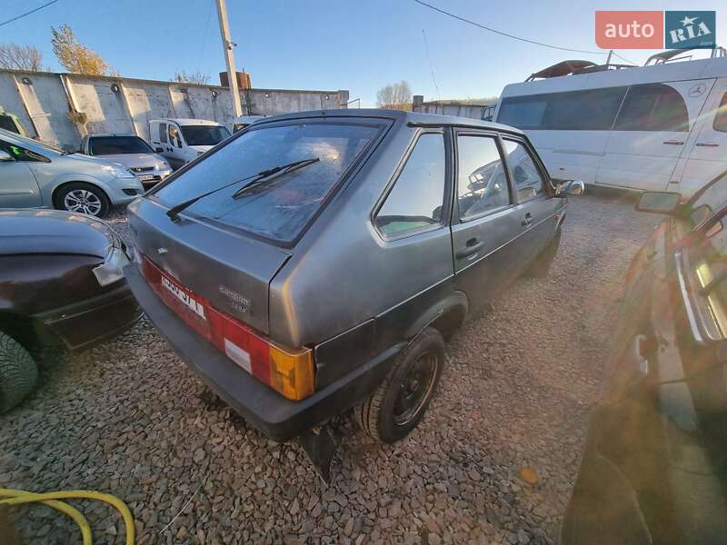 Хэтчбек ВАЗ / Lada 2109 1994 в Кременце фото 6 Хэтчбек ВАЗ / Lada 2109 1994 в Кременце
