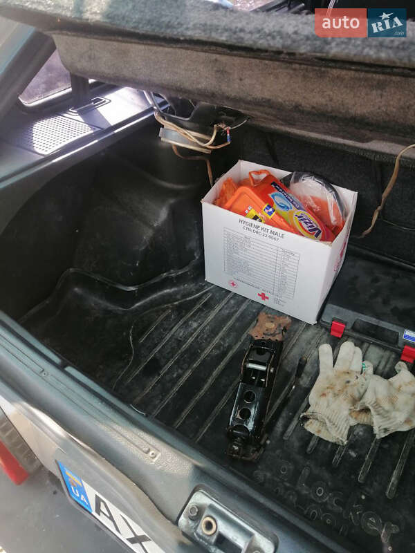 Хетчбек ВАЗ / Lada 2109 2003 в Харкові