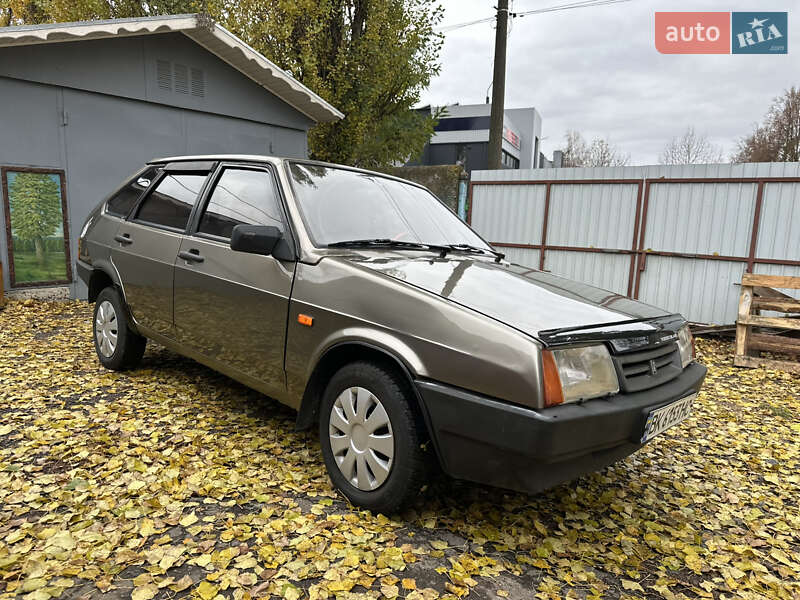 Хетчбек ВАЗ / Lada 2109 2001 в Рівному фото 24 Хетчбек ВАЗ / Lada 2109 2001 в Рівному