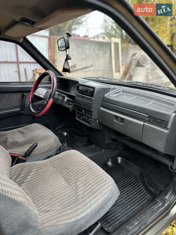 Хетчбек ВАЗ / Lada 2109 2001 в Рівному фото 35 Хетчбек ВАЗ / Lada 2109 2001 в Рівному