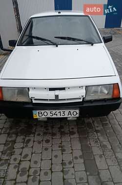 Хэтчбек ВАЗ 2109 1992 в Чемеровцах