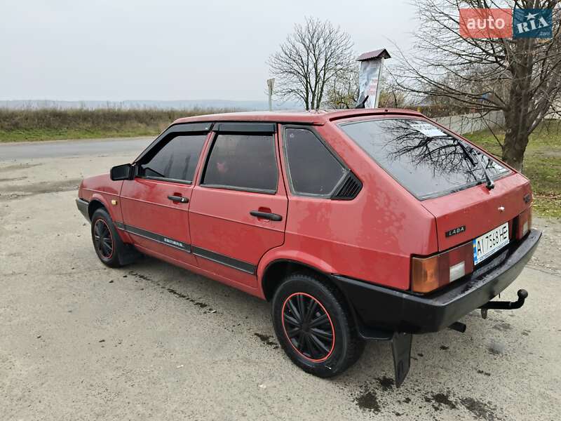 Хэтчбек ВАЗ / Lada 2109 1991 в Лысянке