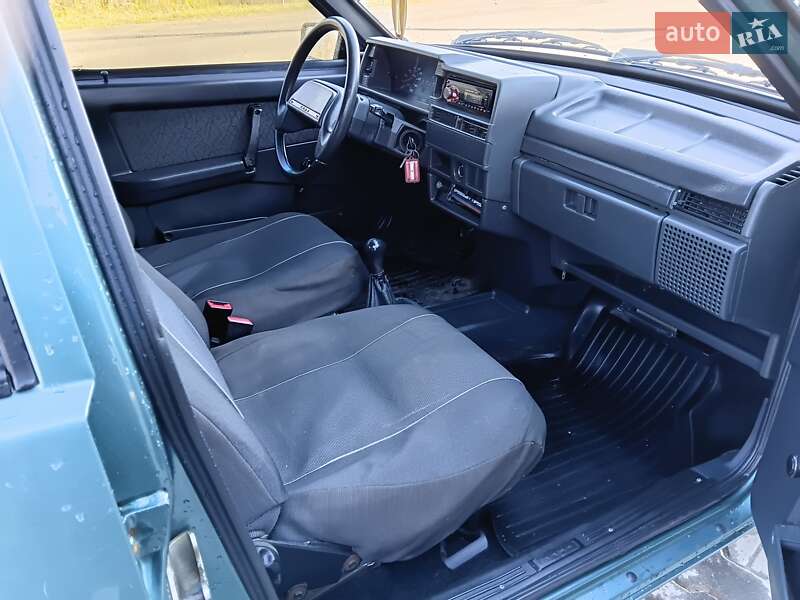 Хэтчбек ВАЗ / Lada 2109 2007 в Сваляве фото 9 Хэтчбек ВАЗ / Lada 2109 2007 в Сваляве