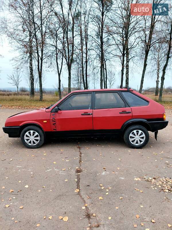 Хэтчбек ВАЗ / Lada 2109 1995 в Тростянце фото 11 Хэтчбек ВАЗ / Lada 2109 1995 в Тростянце