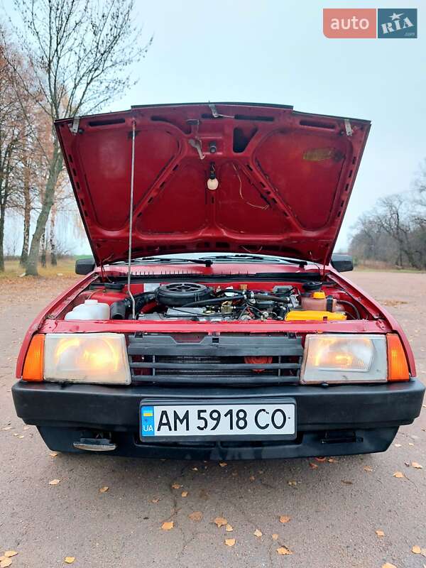 Хэтчбек ВАЗ / Lada 2109 1995 в Тростянце фото 32 Хэтчбек ВАЗ / Lada 2109 1995 в Тростянце
