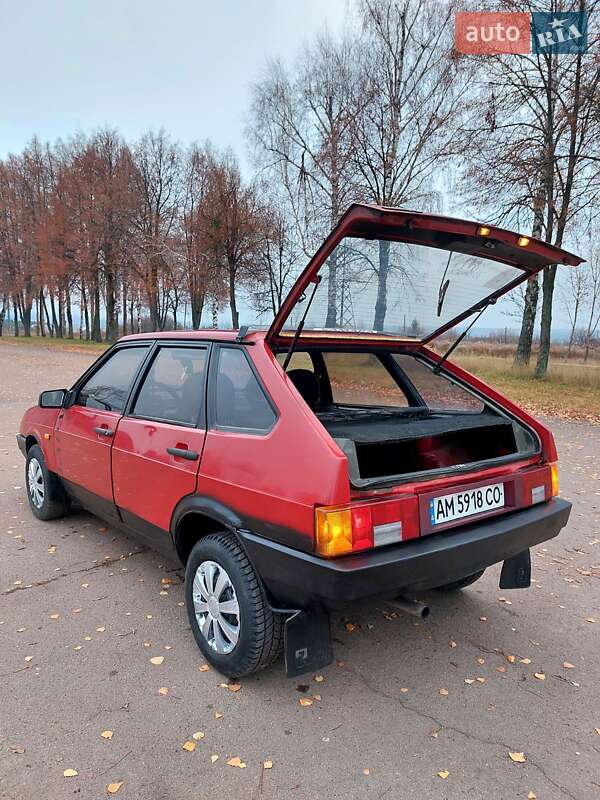 Хэтчбек ВАЗ / Lada 2109 1995 в Тростянце фото 39 Хэтчбек ВАЗ / Lada 2109 1995 в Тростянце