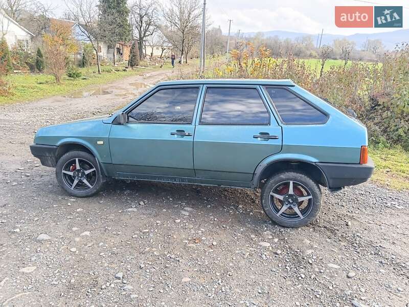 Хетчбек ВАЗ / Lada 2109 2007 в Сваляві