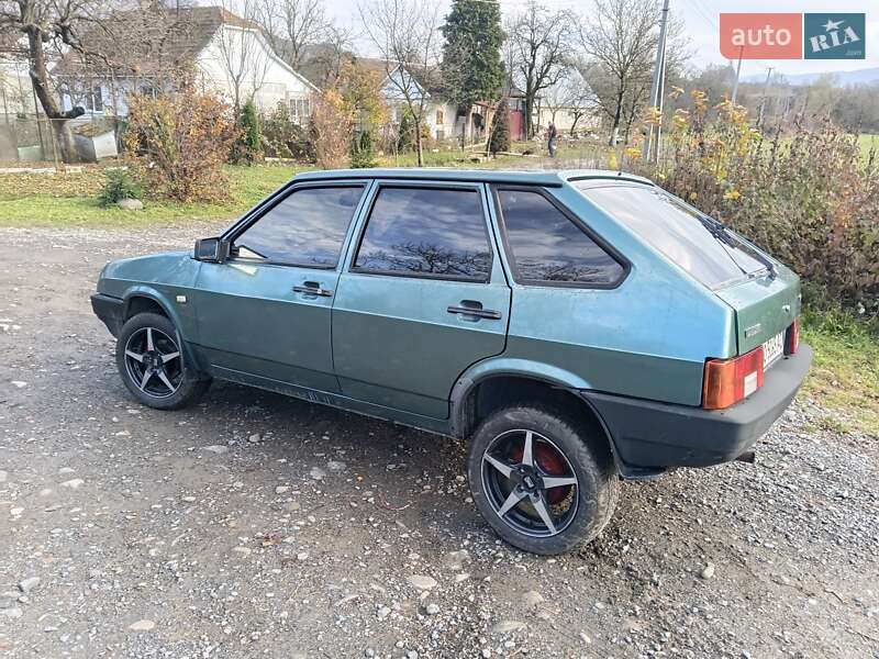 Хетчбек ВАЗ / Lada 2109 2007 в Сваляві