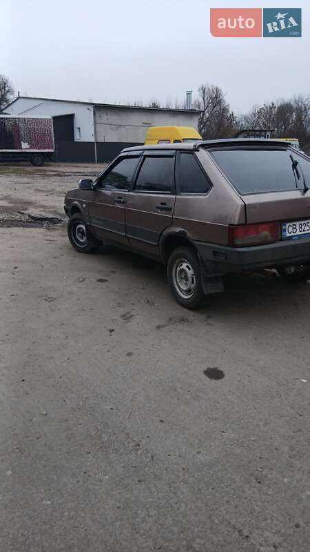 Хэтчбек ВАЗ / Lada 2109 1994 в Новгород-Северском фото 2 Хэтчбек ВАЗ / Lada 2109 1994 в Новгород-Северском