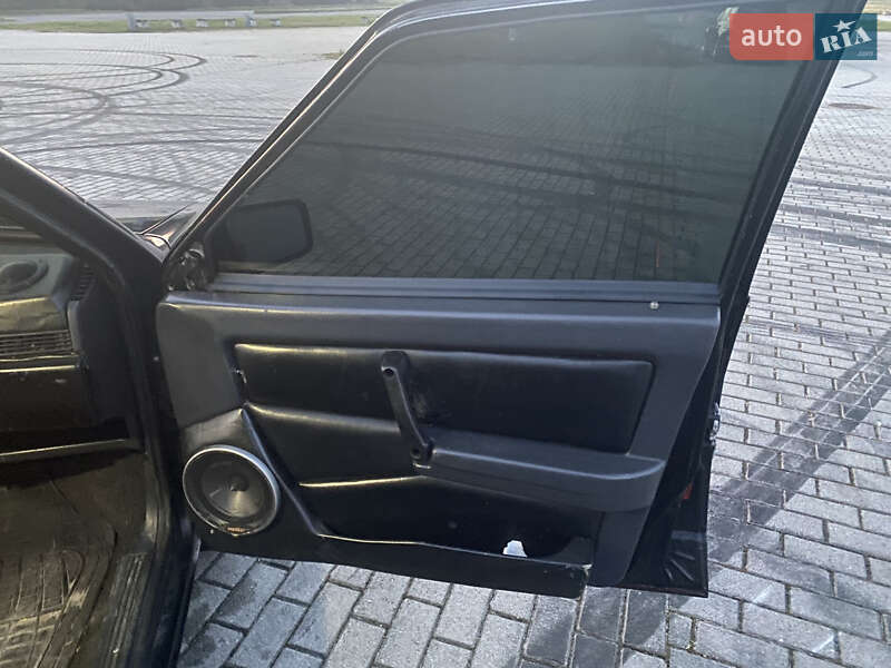 Хетчбек ВАЗ / Lada 2109 2003 в Львові фото 22 Хетчбек ВАЗ / Lada 2109 2003 в Львові