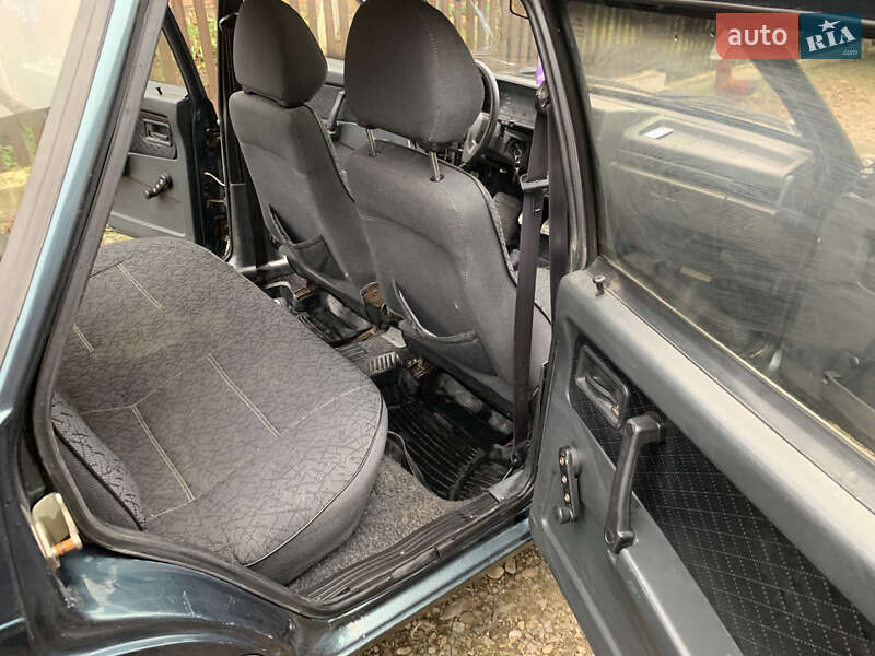 Хетчбек ВАЗ / Lada 2109 2005 в Кам'янці-Бузькій фото 18 Хетчбек ВАЗ / Lada 2109 2005 в Кам'янці-Бузькій