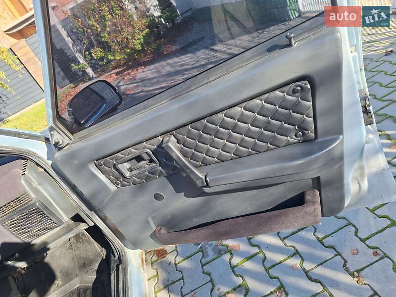 Хетчбек ВАЗ / Lada 2109 2004 в Чернівцях