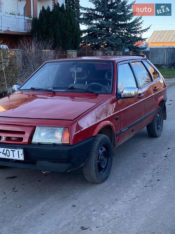 Хэтчбек ВАЗ / Lada 2109 1993 в Тернополе фото 2 Хэтчбек ВАЗ / Lada 2109 1993 в Тернополе