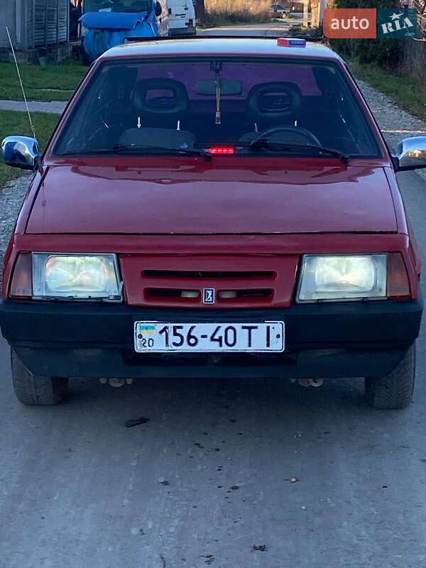 Хэтчбек ВАЗ / Lada 2109 1993 в Тернополе фото Хэтчбек ВАЗ / Lada 2109 1993 в Тернополе