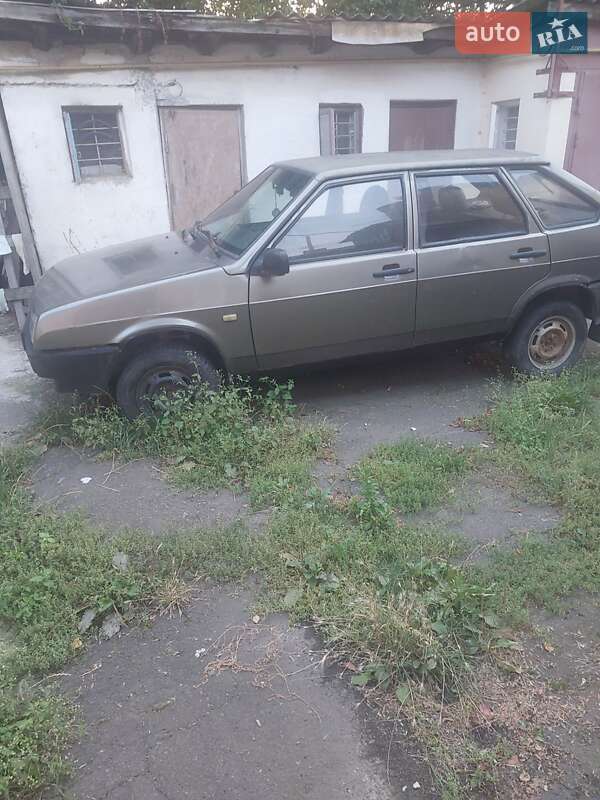 ВАЗ / Lada 2109 2001