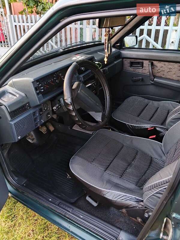 Хетчбек ВАЗ / Lada 2109 2003 в Хмельницькому фото 6 Хетчбек ВАЗ / Lada 2109 2003 в Хмельницькому