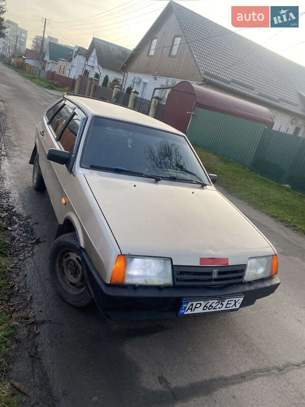 Хэтчбек ВАЗ / Lada 2109 1999 в Умани фото 2 Хэтчбек ВАЗ / Lada 2109 1999 в Умани