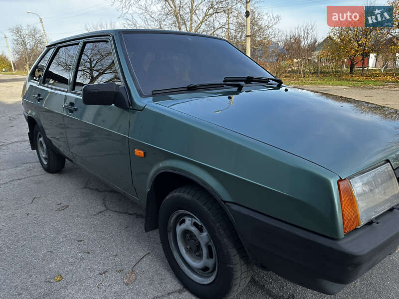 Хетчбек ВАЗ / Lada 2109 2006 в Нікополі