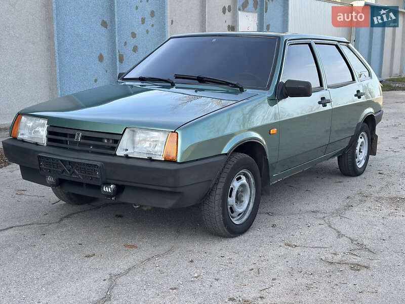 Хетчбек ВАЗ / Lada 2109 2006 в Нікополі
