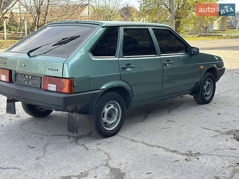 Хетчбек ВАЗ / Lada 2109 2006 в Нікополі