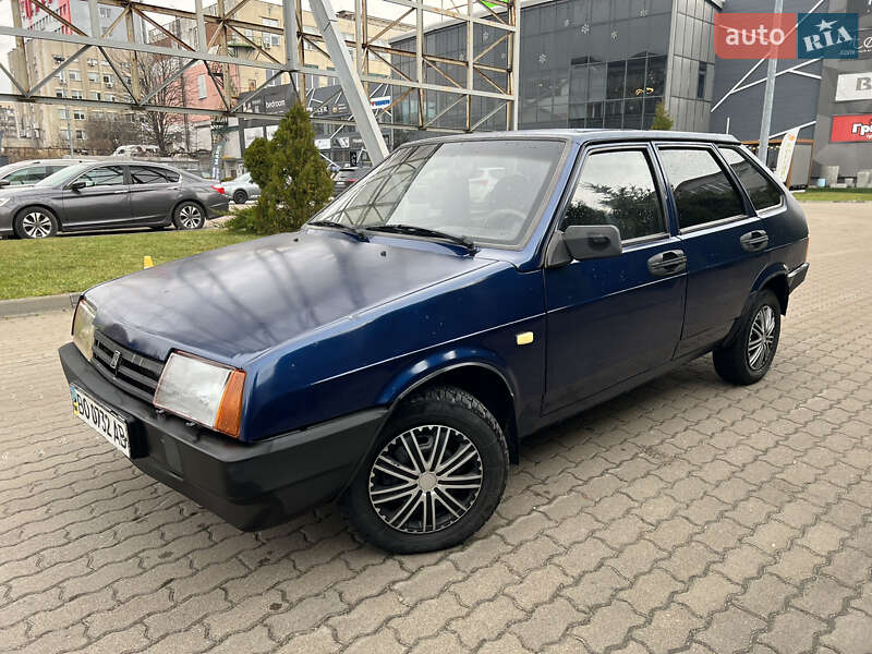 Хэтчбек ВАЗ / Lada 2109 2005 в Львове фото 3 Хэтчбек ВАЗ / Lada 2109 2005 в Львове