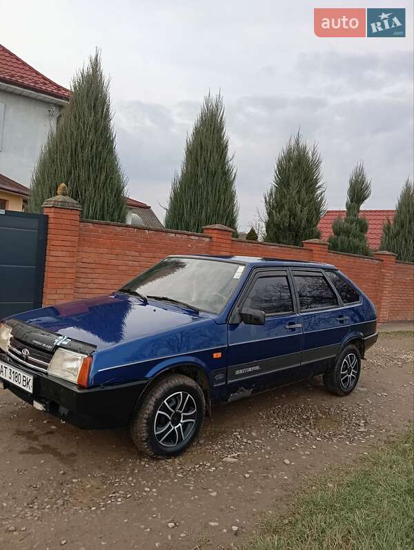 Хэтчбек ВАЗ / Lada 2109 2002 в Коломые фото 14 Хэтчбек ВАЗ / Lada 2109 2002 в Коломые