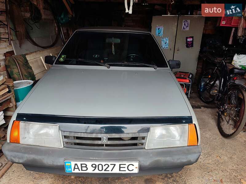 Хэтчбек ВАЗ / Lada 2109 2009 в Виннице