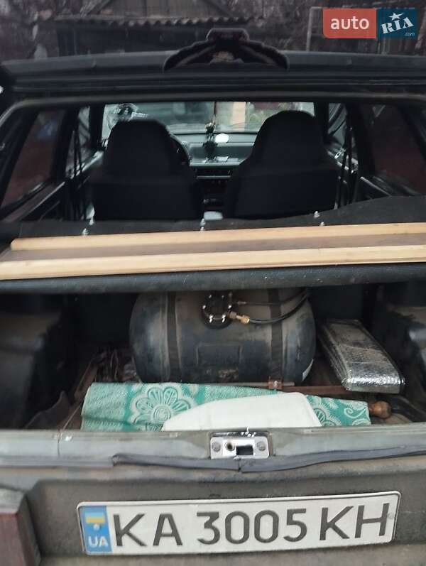 Хэтчбек ВАЗ / Lada 2109 1992 в Первомайске фото 5 Хэтчбек ВАЗ / Lada 2109 1992 в Первомайске