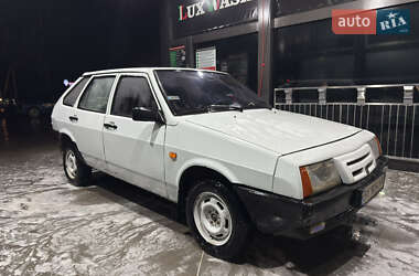 Хетчбек ВАЗ 2109 1992 в Кам'янець-Подільському