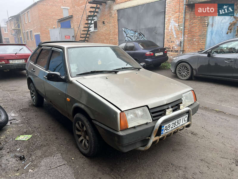 Хетчбек ВАЗ / Lada 2109 2002 в Вінниці