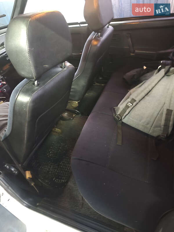 Хетчбек ВАЗ / Lada 2109 1993 в Теплику