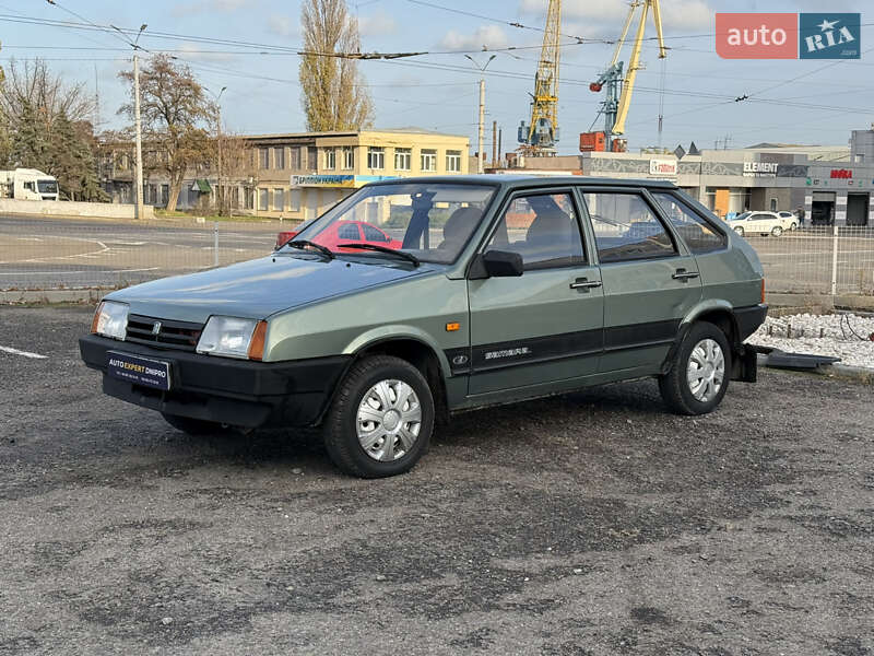 Хэтчбек ВАЗ / Lada 2109 2006 в Днепре