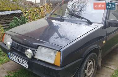 Хетчбек ВАЗ 2109 2003 в Миколаєві