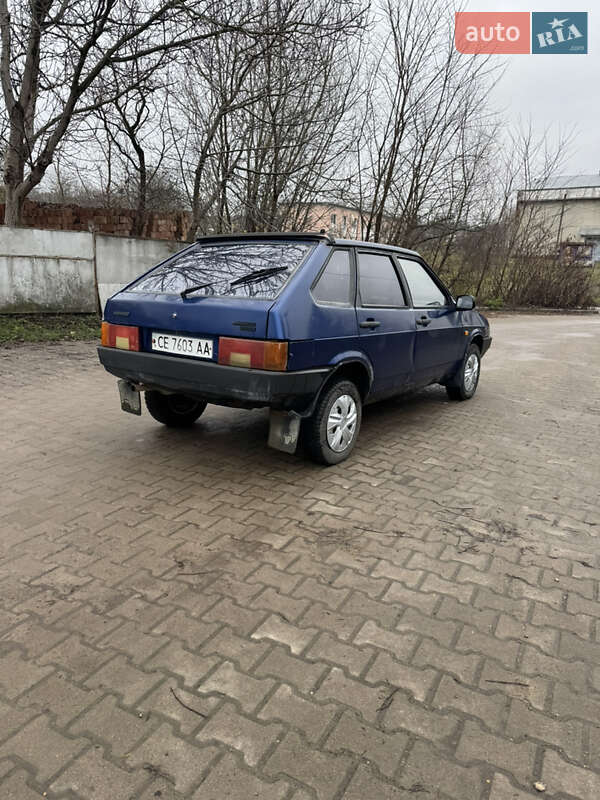 Хетчбек ВАЗ / Lada 2109 2001 в Чернівцях