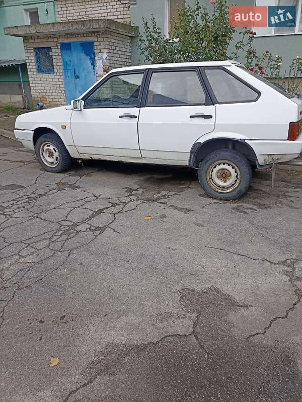 Хетчбек ВАЗ / Lada 2109 1992 в Світловодську фото 2 Хетчбек ВАЗ / Lada 2109 1992 в Світловодську