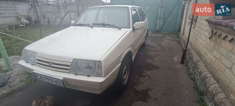 ВАЗ / Lada 2109 1992 ВАЗ / Lada 2109 1992