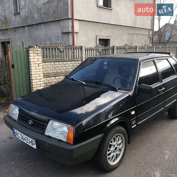 Хэтчбек ВАЗ / Lada 2109 1991 в Владимире фото Хэтчбек ВАЗ / Lada 2109 1991 в Владимире