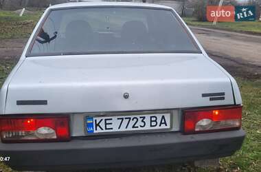 Хэтчбек ВАЗ 2109 2003 в Магдалиновке