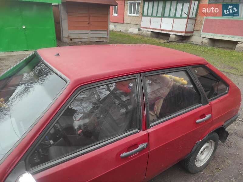 Хэтчбек ВАЗ / Lada 2109 1992 в Гребенке