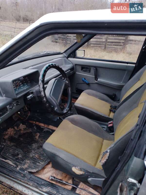 Хетчбек ВАЗ / Lada 2109 1992 в Тульчині