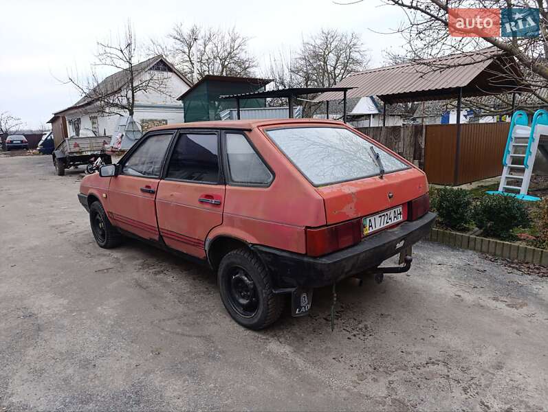 Хетчбек ВАЗ / Lada 2109 1989 в Миронівці