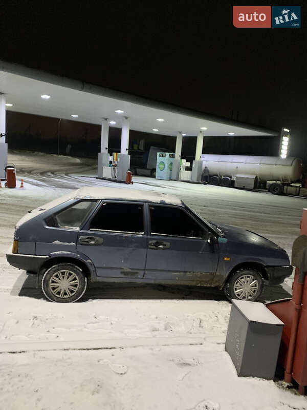Хетчбек ВАЗ / Lada 2109 1993 в Миколаєві фото 7 Хетчбек ВАЗ / Lada 2109 1993 в Миколаєві
