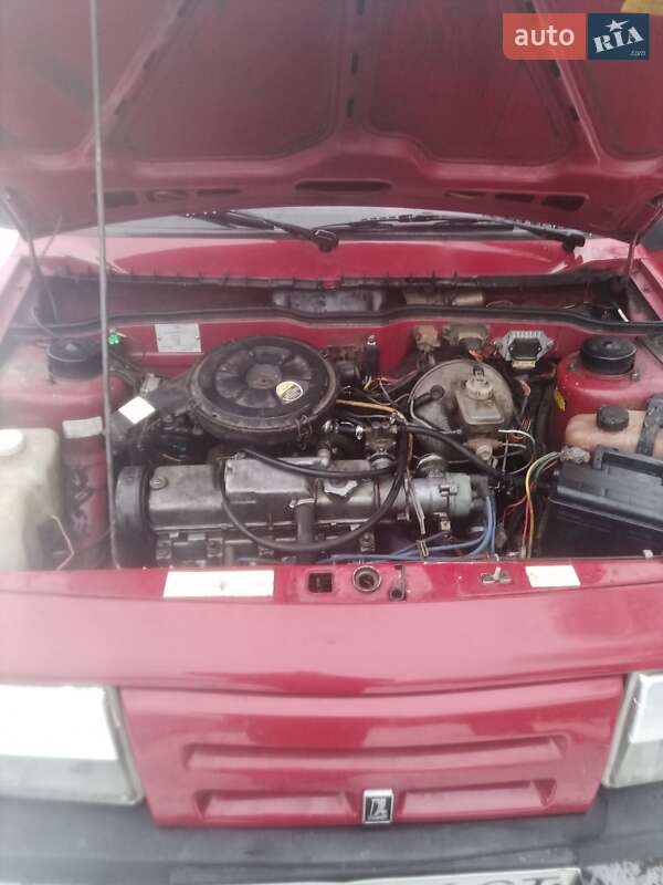 Хэтчбек ВАЗ / Lada 2109 1991 в Борисполе